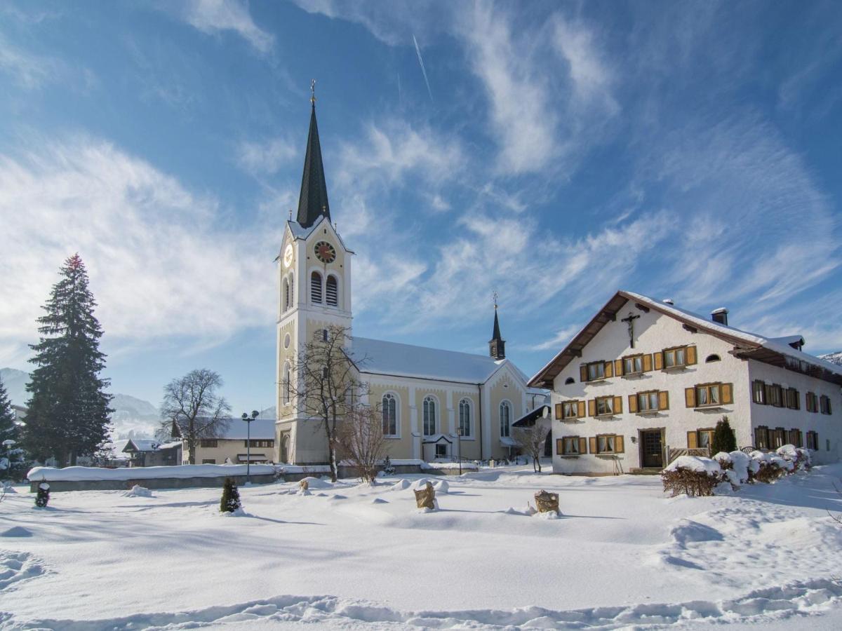 Quaint Apartment With Sauna In Riezlern Luaran gambar